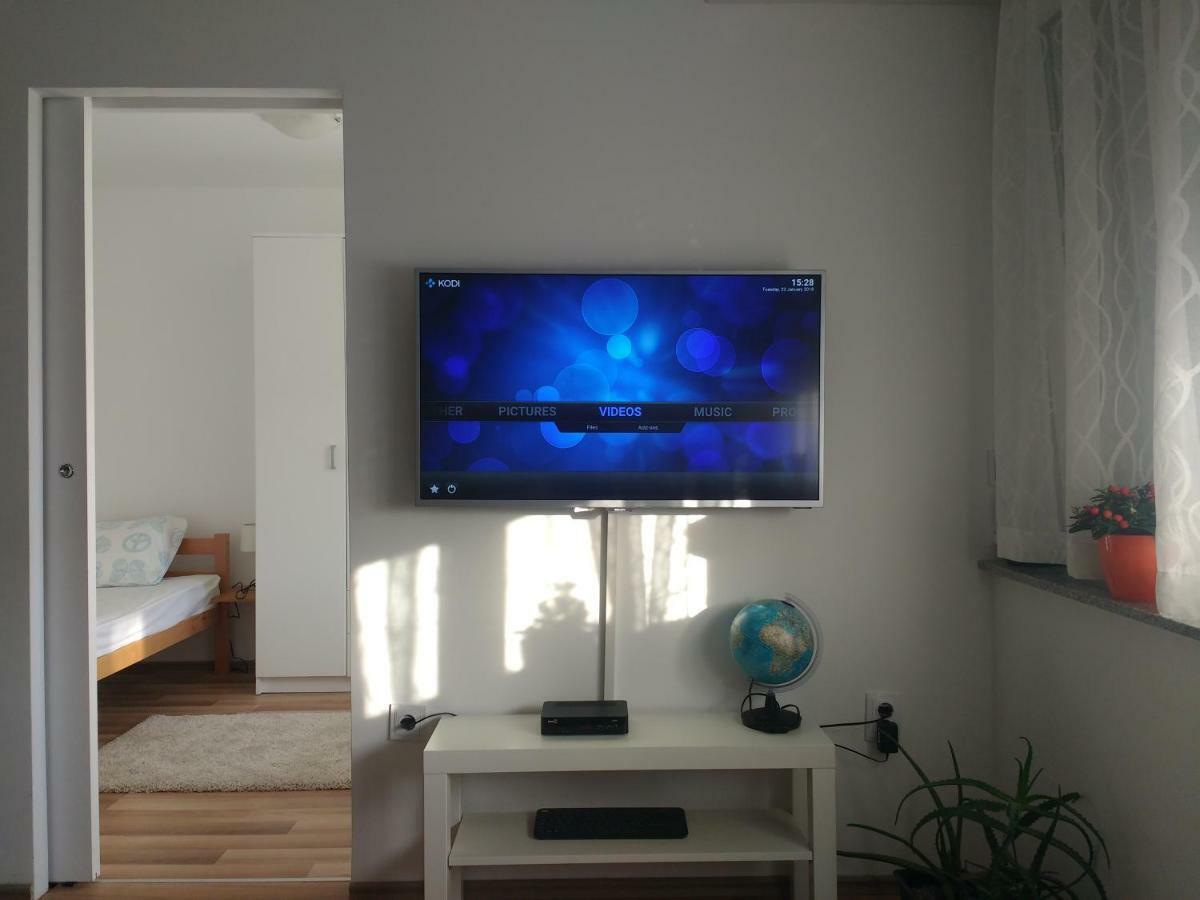 Meridian Apartment , 300M To Bus Terminal, Fast Wifi & Airport Transf Zagreb Eksteriør bilde