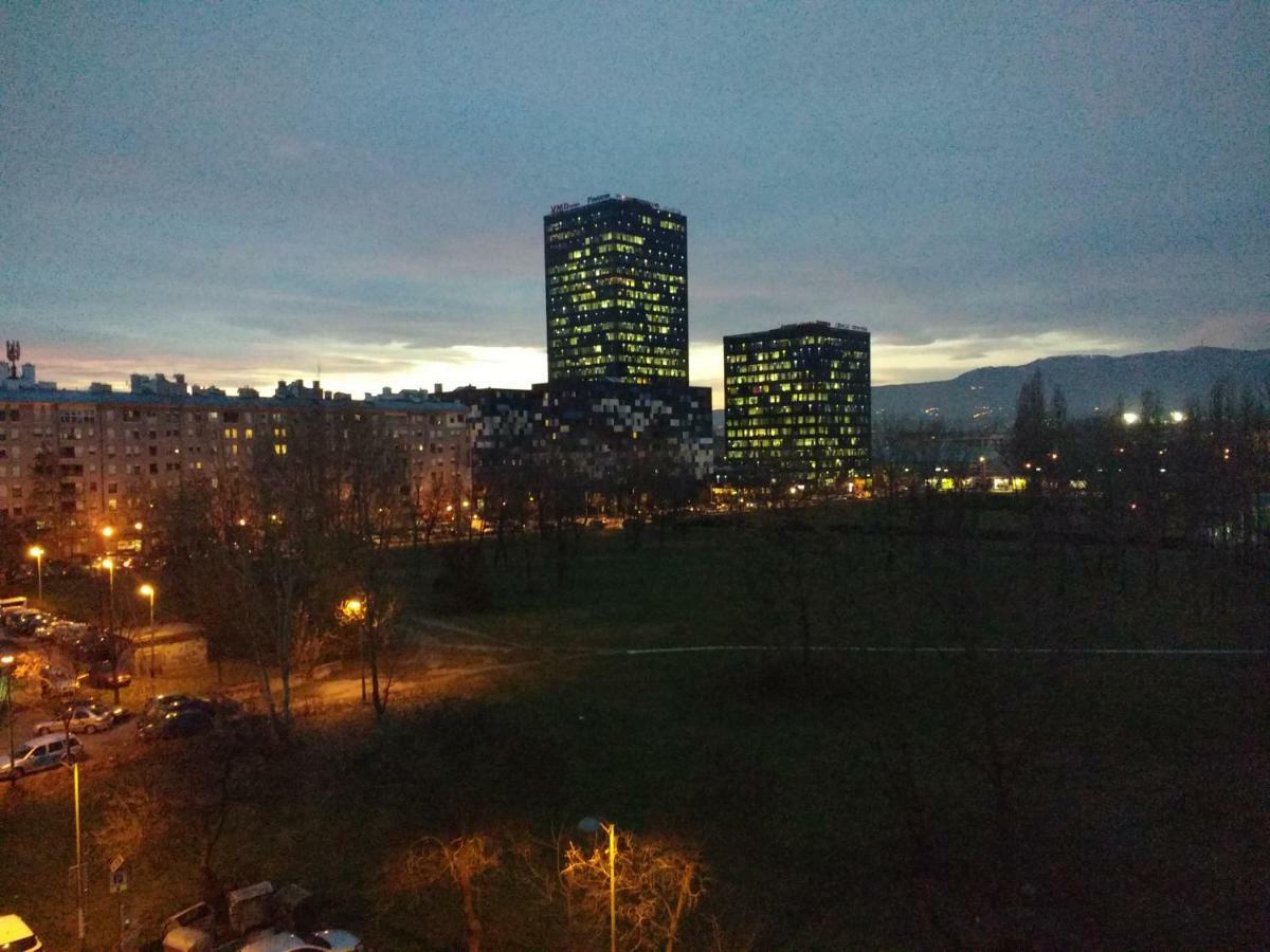 Meridian Apartment , 300M To Bus Terminal, Fast Wifi & Airport Transf Zagreb Eksteriør bilde