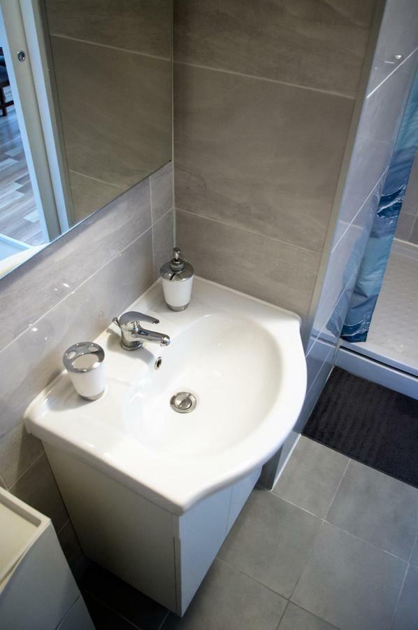 Meridian Apartment , 300M To Bus Terminal, Fast Wifi & Airport Transf Zagreb Eksteriør bilde